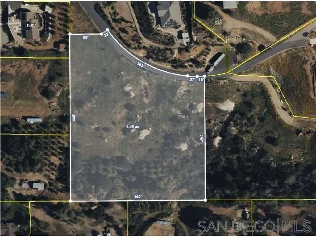 Photo of 3.45 ac Citrus Crest Drive, Valley Center, CA 92082 (MLS # 250036444)
