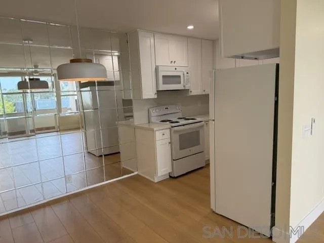 2510 Torrey Pines Rd, Unit 312
