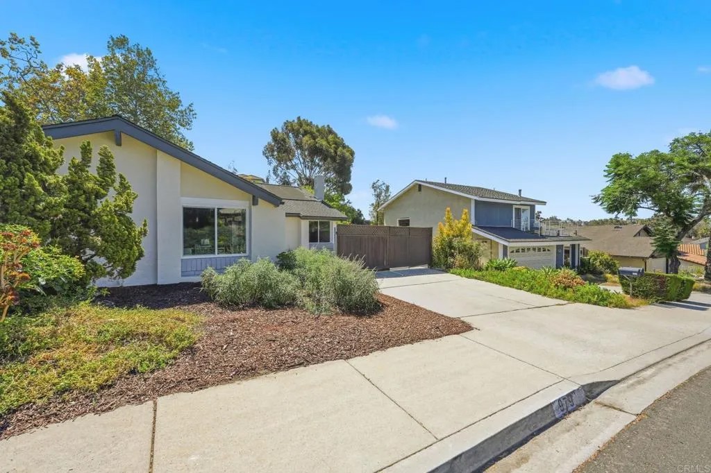 979 Calma Drive