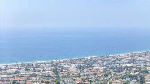 Tiny photo for 204 Via Colusa, Redondo Beach, CA 90277 (MLS # PW25244888)