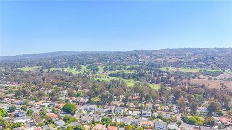 Tiny photo for 204 Via Colusa, Redondo Beach, CA 90277 (MLS # PW25244888)