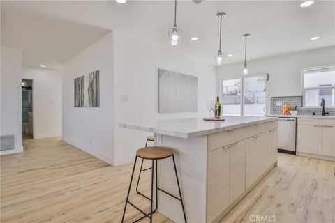 Tiny photo for 204 Via Colusa, Redondo Beach, CA 90277 (MLS # PW25244888)