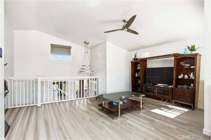 40514 Aster Pl