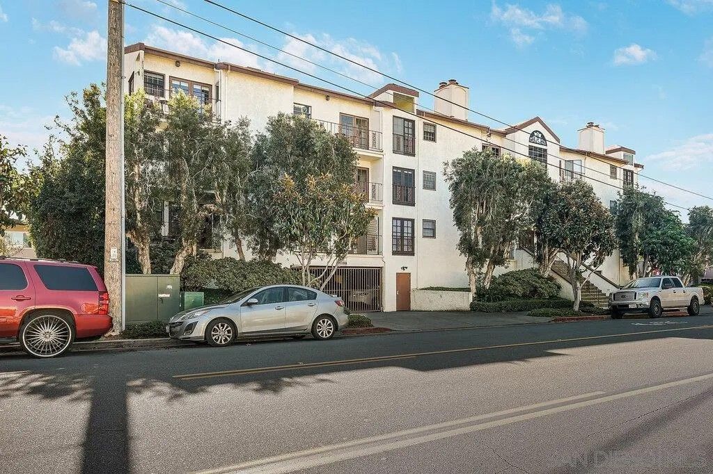 Photo of 1263 Robinson Ave. #1 Ave, San Diego, CA 92103 (MLS # 2600054)