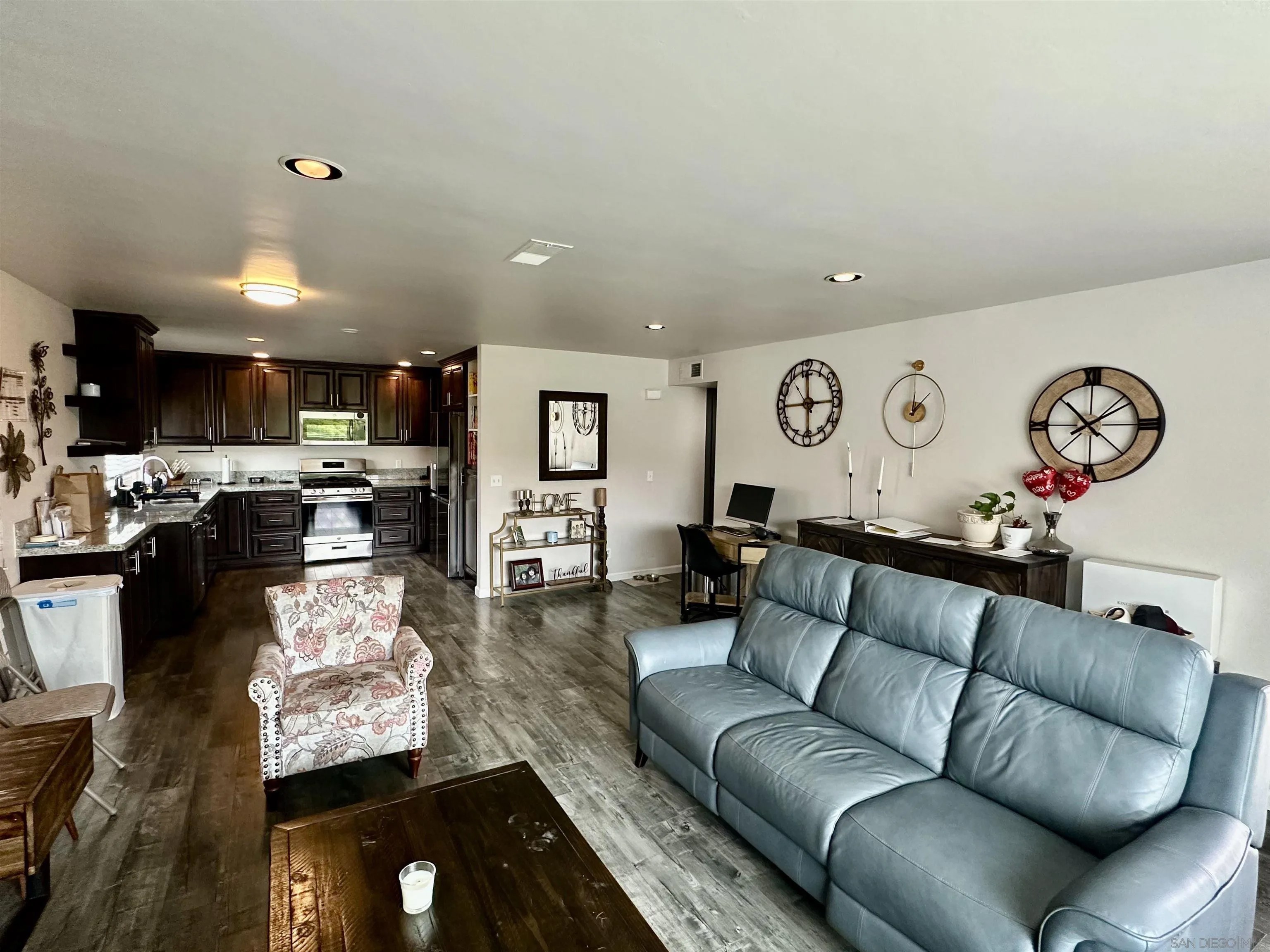 9829 Caspi Gardens Unit 8