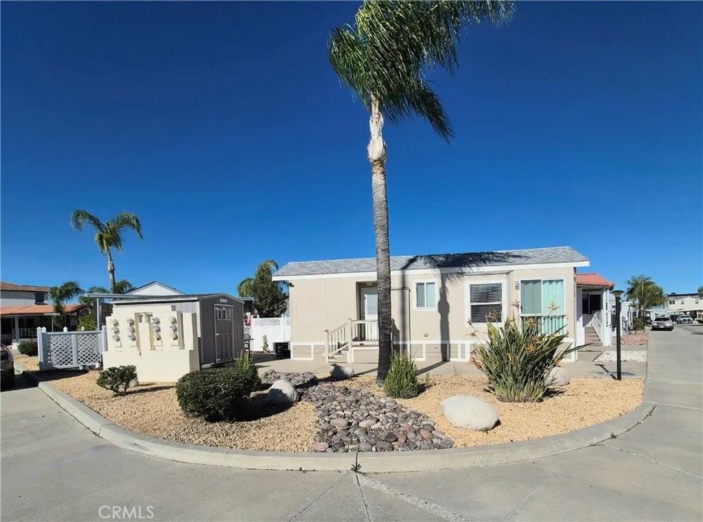 Photo of 1295 S Cawston Ave #428, Hemet, CA 92545 (MLS # SW26006916)