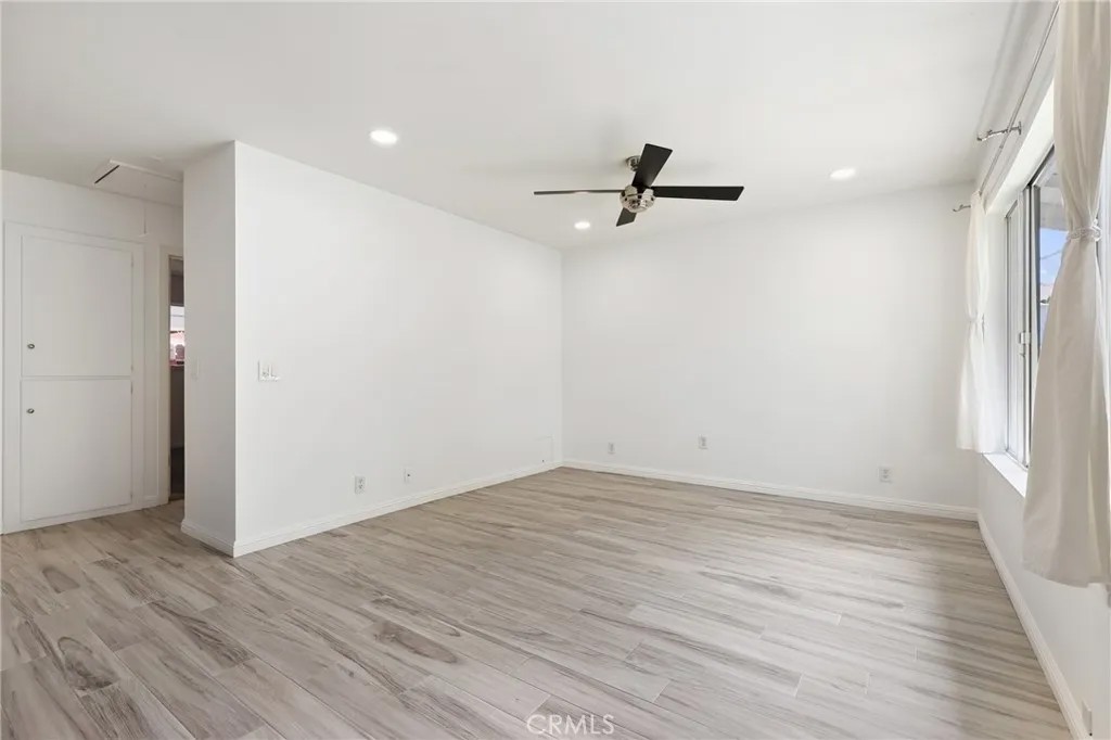 10164 Disney Circle