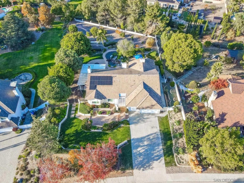 1350 Lupine Hills