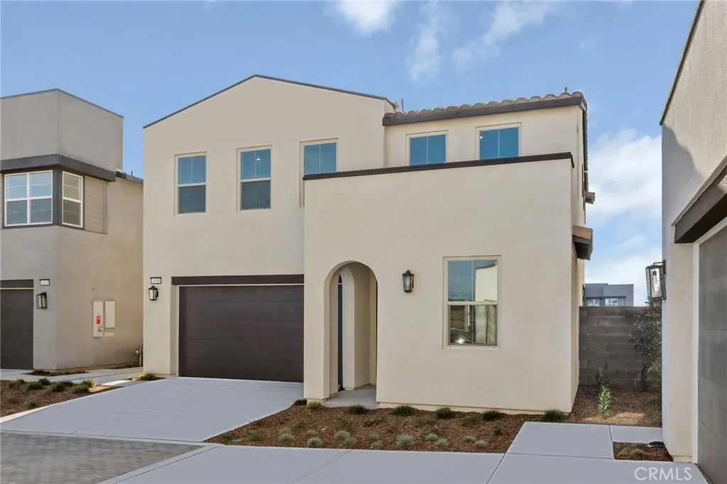 4806 Milkweed Court