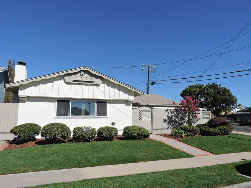 3801 Mount Aladin