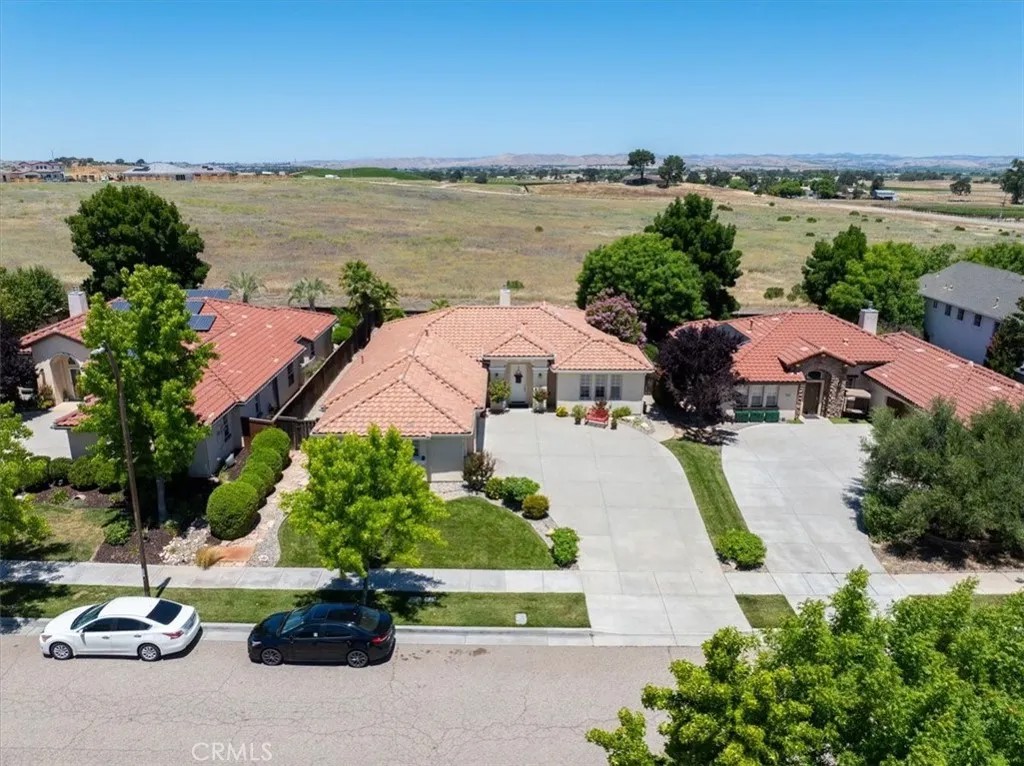 721 Lenox Court