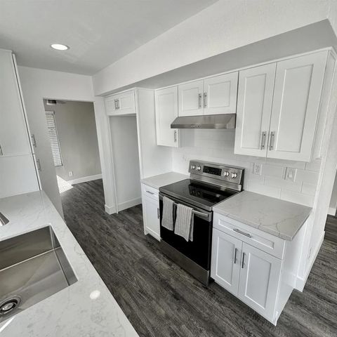 Tiny photo for 7007 Appian Drive #B, San Diego, CA 92139 (MLS # PTP2508085)