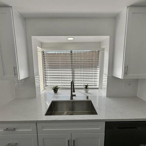 Tiny photo for 7007 Appian Drive #B, San Diego, CA 92139 (MLS # PTP2508085)