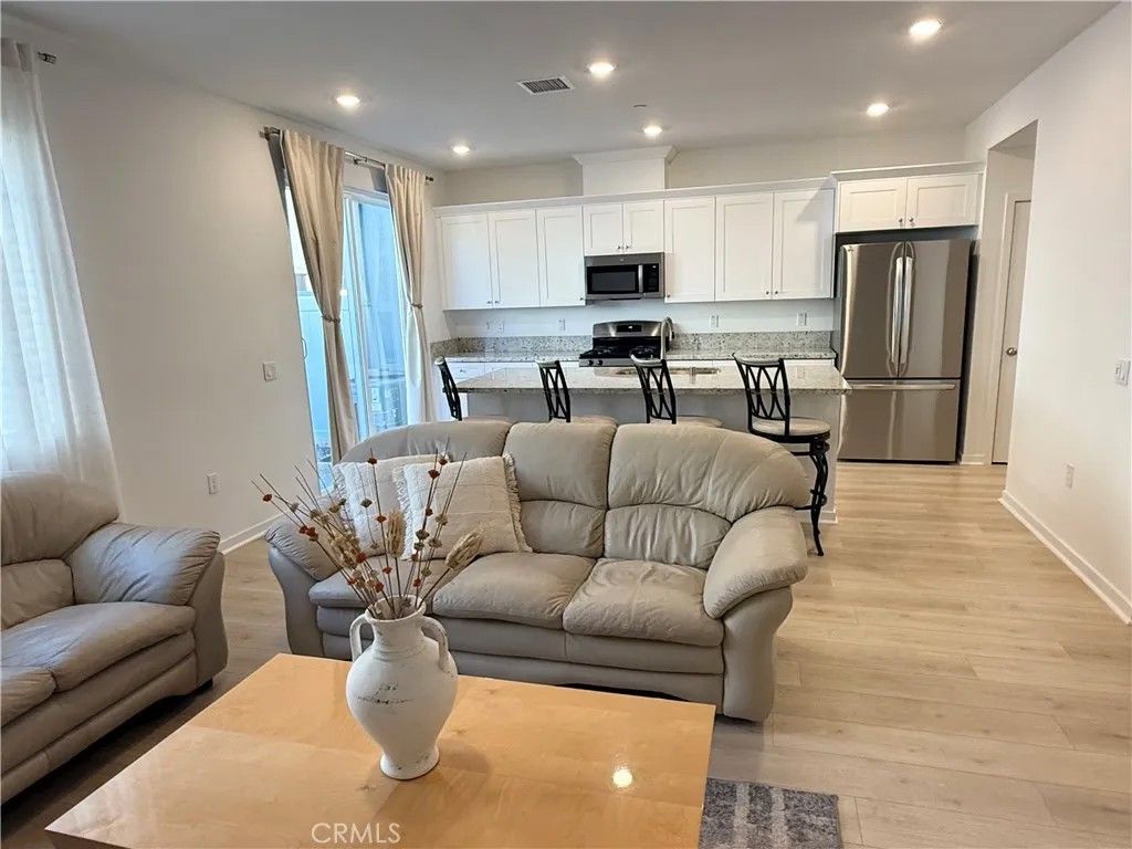 Photo of 32741 Manhattan Avenue, Winchester, CA 92596 (MLS # SW25271111)