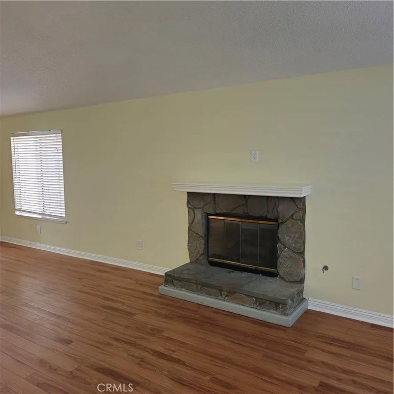 1211 Suncrest