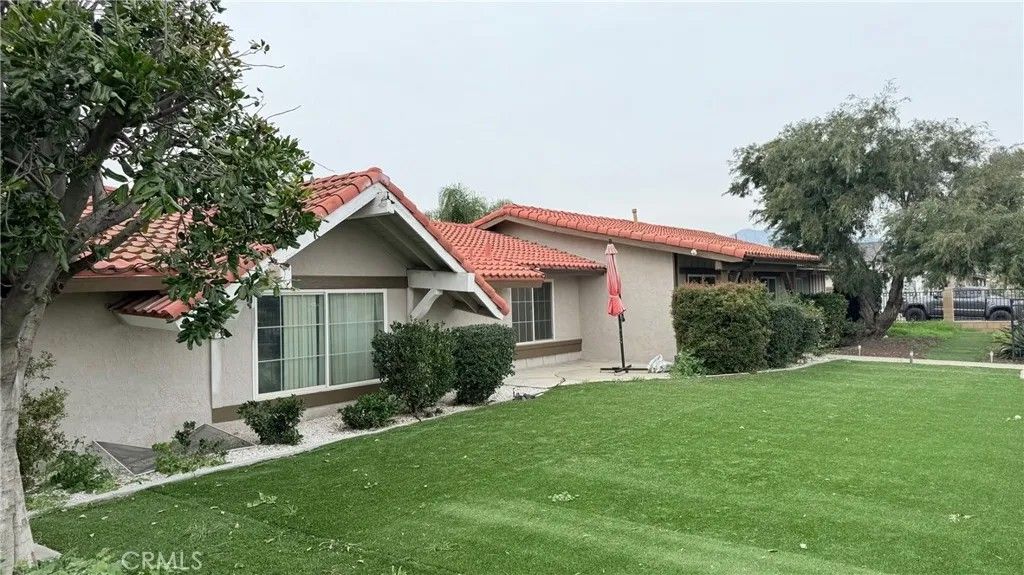 Photo of 5895 Snowgrass Trl, Jurupa Valley, CA 92509 (MLS # SW26021135)