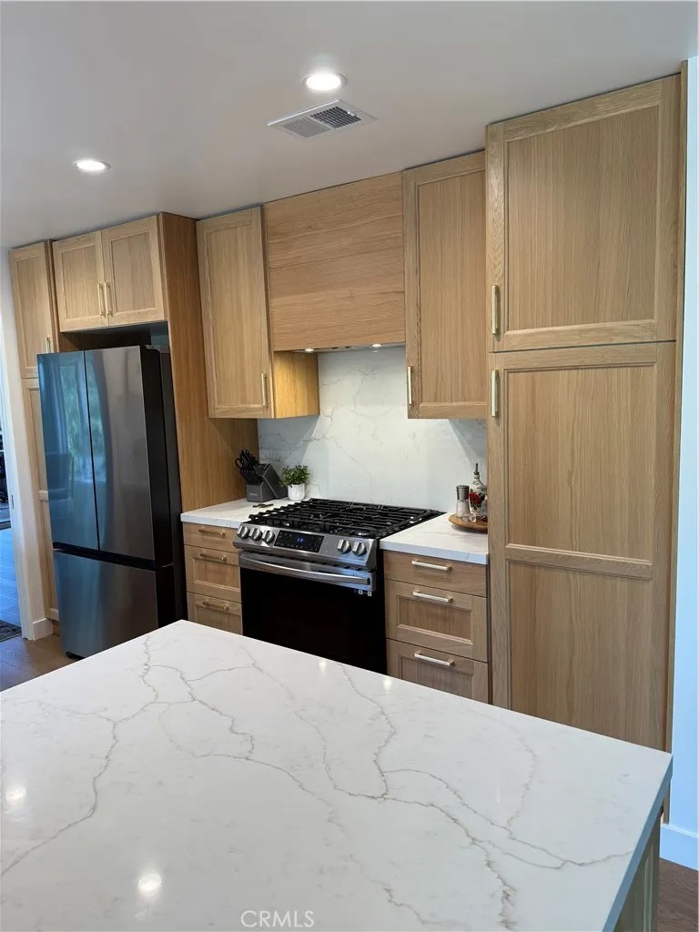 720 Starlight Heights