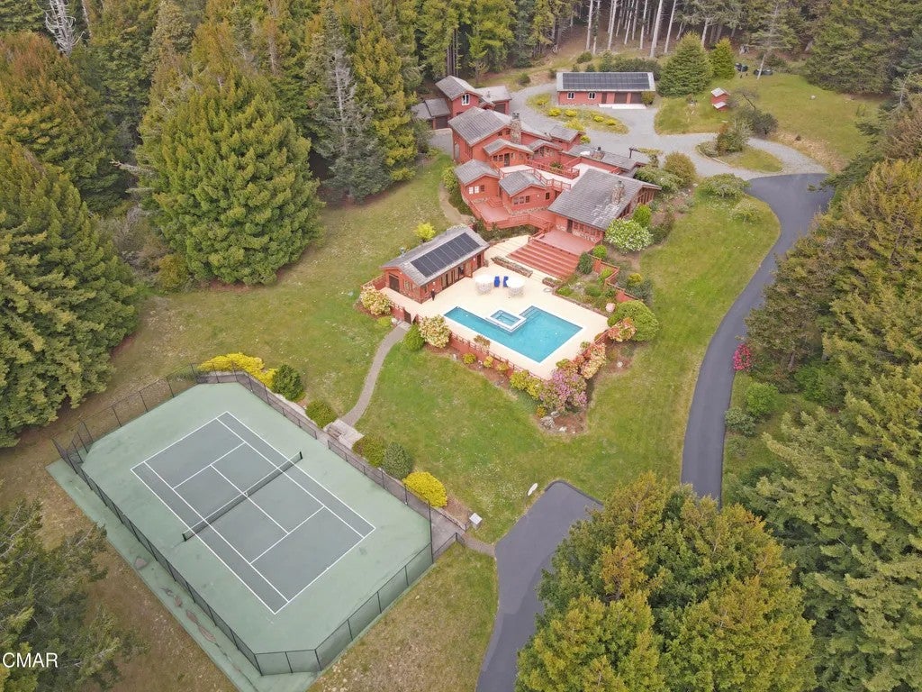 26801 N Highway 1