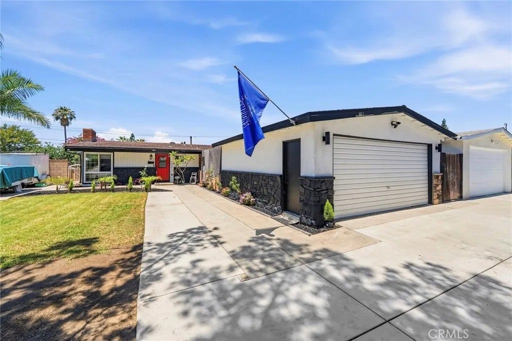 1013 N Lyman