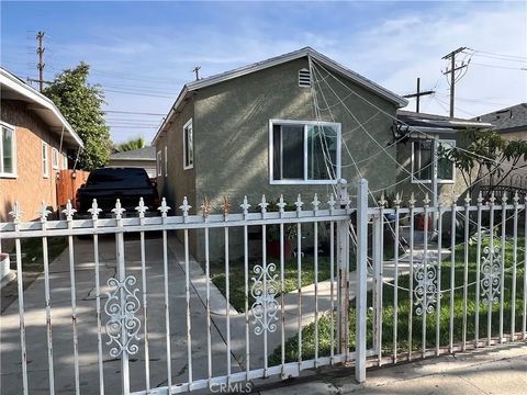 Tiny photo for 10142 San Jose Ave, South Gate, CA 90280 (MLS # DW25252526)