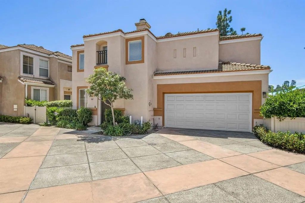 Photo of 907 Caminito Estrella, Chula Vista, CA 91910 (MLS # PTP2603267)