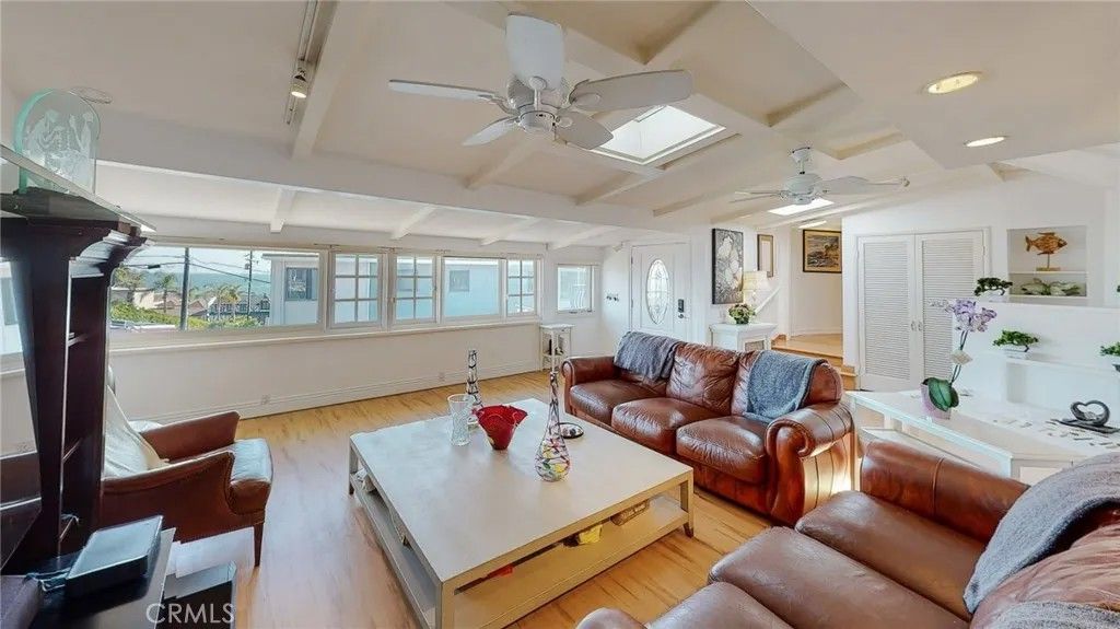 Photo of 274 Diamond Street, Laguna Beach, CA 92651 (MLS # LG26025261)