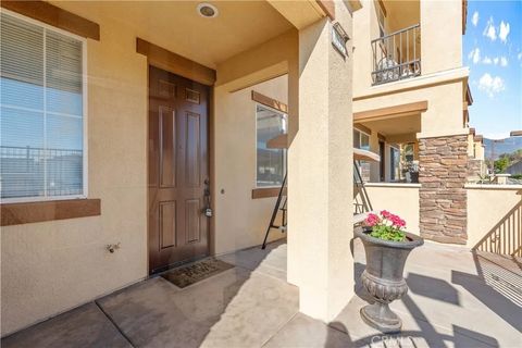 Photo of 8039 City View Pl, Rancho Cucamonga, CA 91730 (MLS # WS26002652)