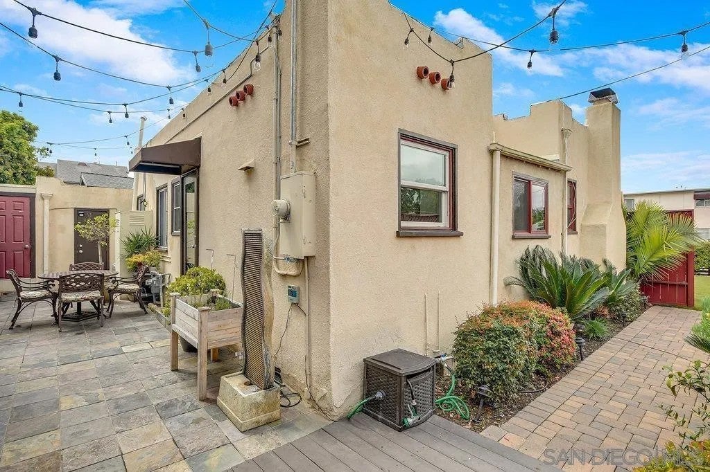 4797 Wilson Ave.