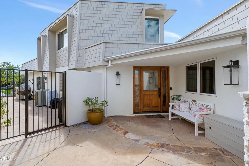 4008 Mariner Circle