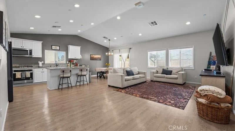 11886 Sierra Road