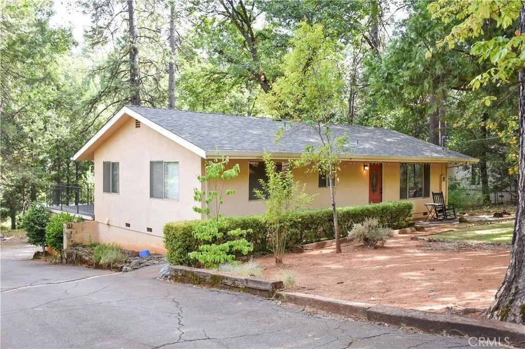 Photo of 4728 Hartley Dr, Forest Ranch, CA 95942 (MLS # SN25272266)