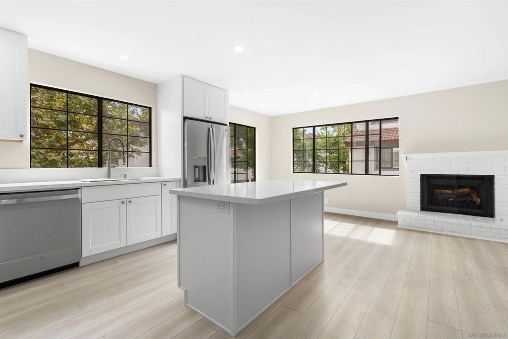 Photo of 7890 Mission Vista, San Diego, CA 92120 (MLS # 260003317)