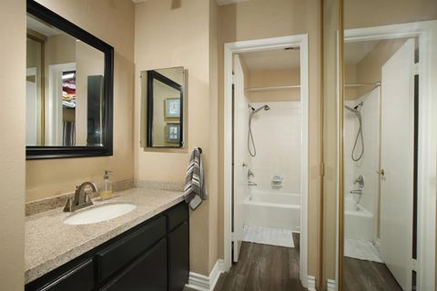 Tiny photo for 5003 Westpark Dr #203, North Hollywood, CA 91601 (MLS # 250043111)