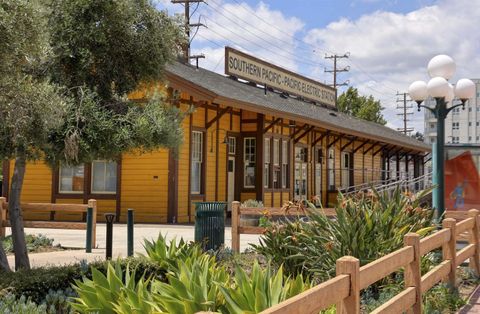 Tiny photo for 5003 Westpark Dr #203, North Hollywood, CA 91601 (MLS # 250043111)