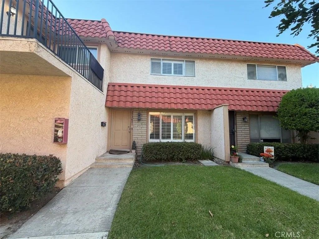 Photo of 25365 Via Verde #3, Lake Forest, CA 92630 (MLS # IG25275402)