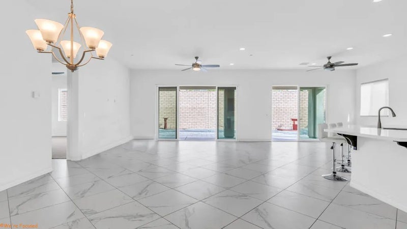 85358 Colnago Court