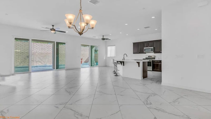 85358 Colnago Court