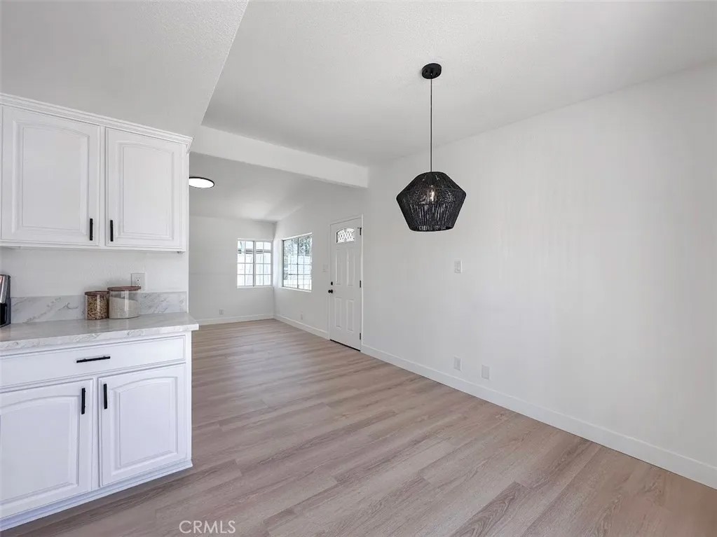 1363 Amador