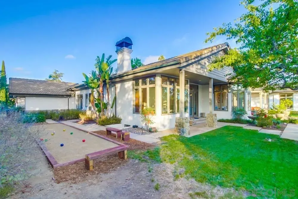 Poway, California 92064, United States, 4 Bedrooms Bedrooms, ,5 BathroomsBathrooms,Residential,Active,177286