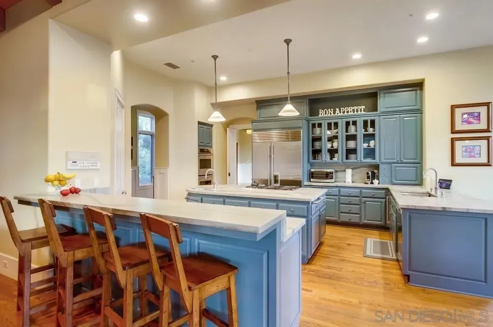 Poway, California 92064, United States, 4 Bedrooms Bedrooms, ,5 BathroomsBathrooms,Residential,Active,177286