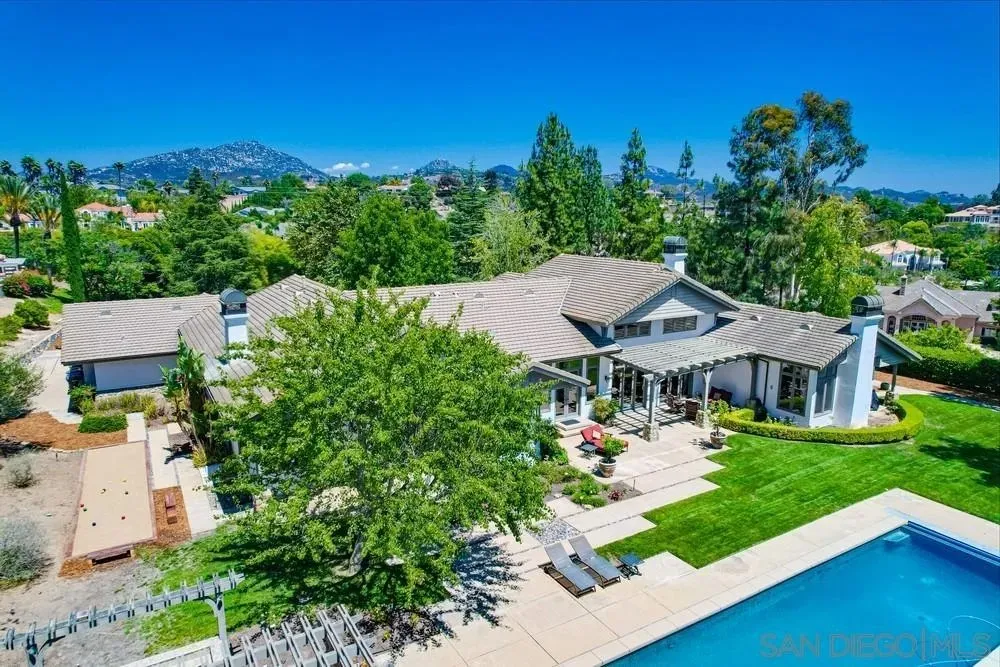 Poway, California 92064, United States, 4 Bedrooms Bedrooms, ,5 BathroomsBathrooms,Residential,Active,177286