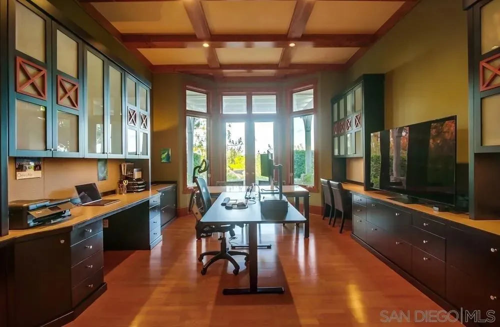 Poway, California 92064, United States, 4 Bedrooms Bedrooms, ,5 BathroomsBathrooms,Residential,Active,177286