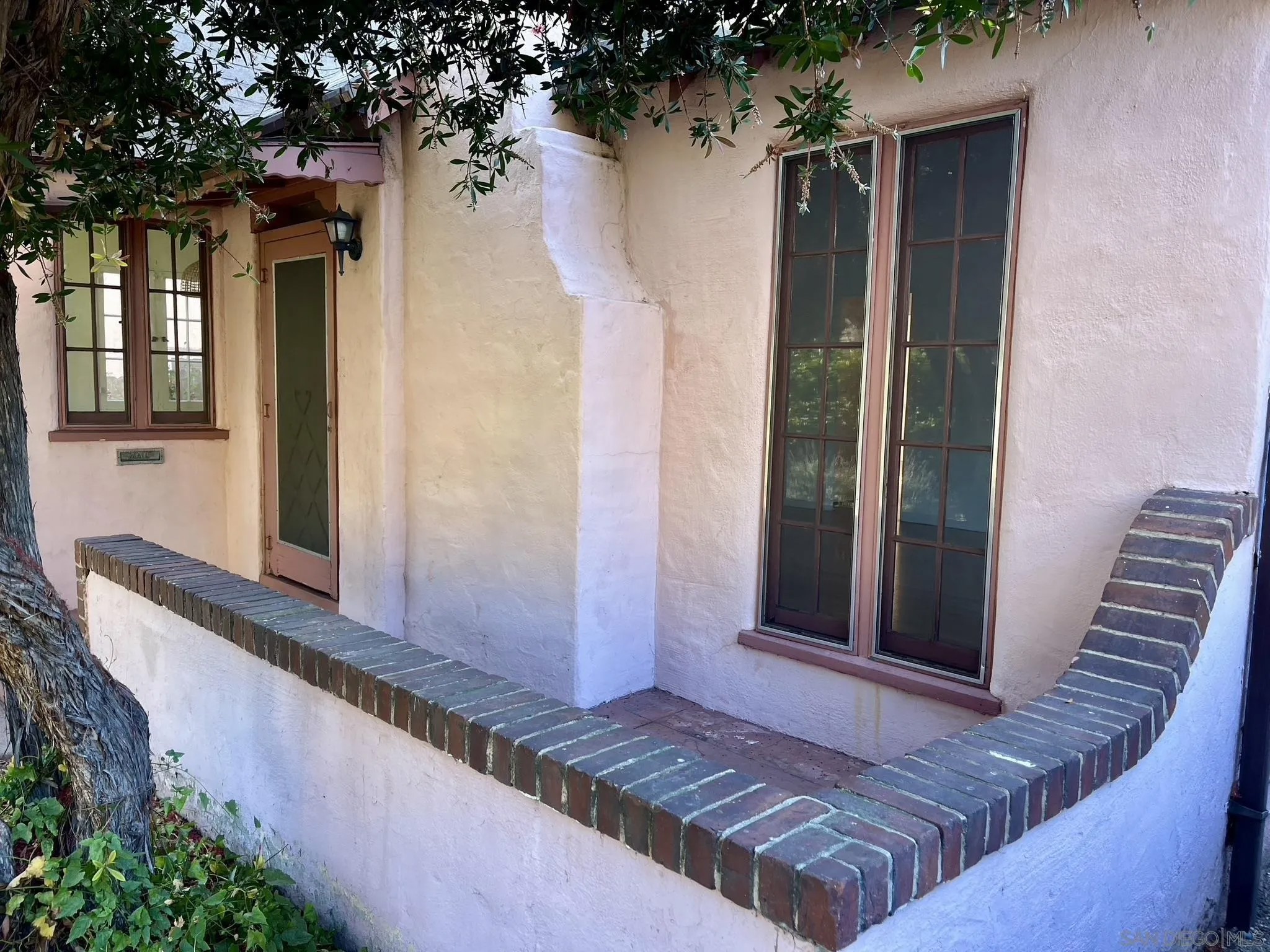 2019 Norwalk Avenue