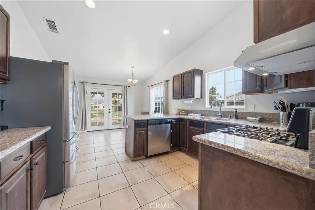 Photo of 7482 Apache Trl, Yucca Valley, CA 92284 (MLS # SW25281032)