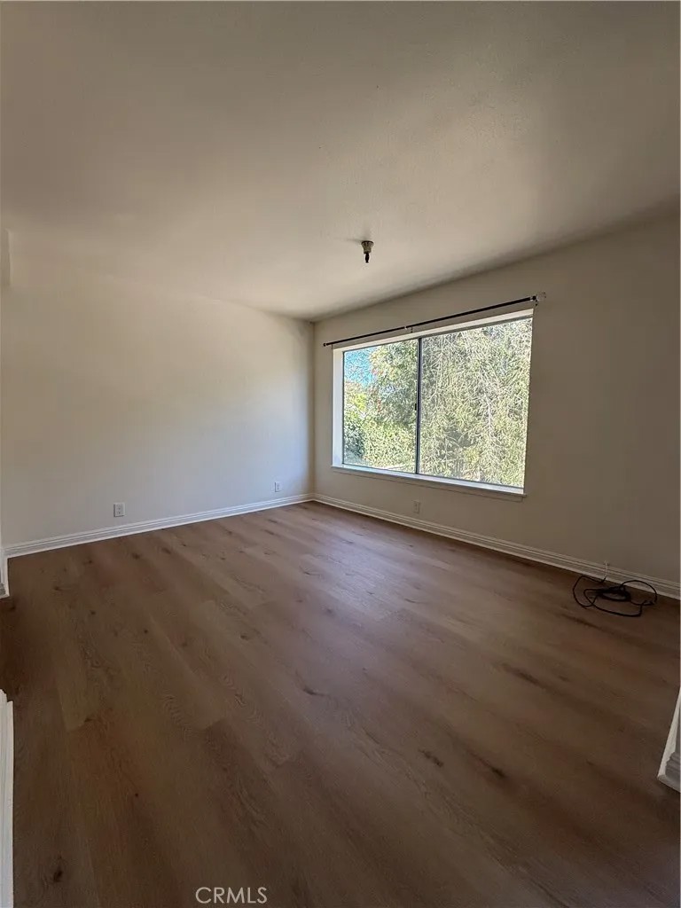 614-620 N Mar Vista
