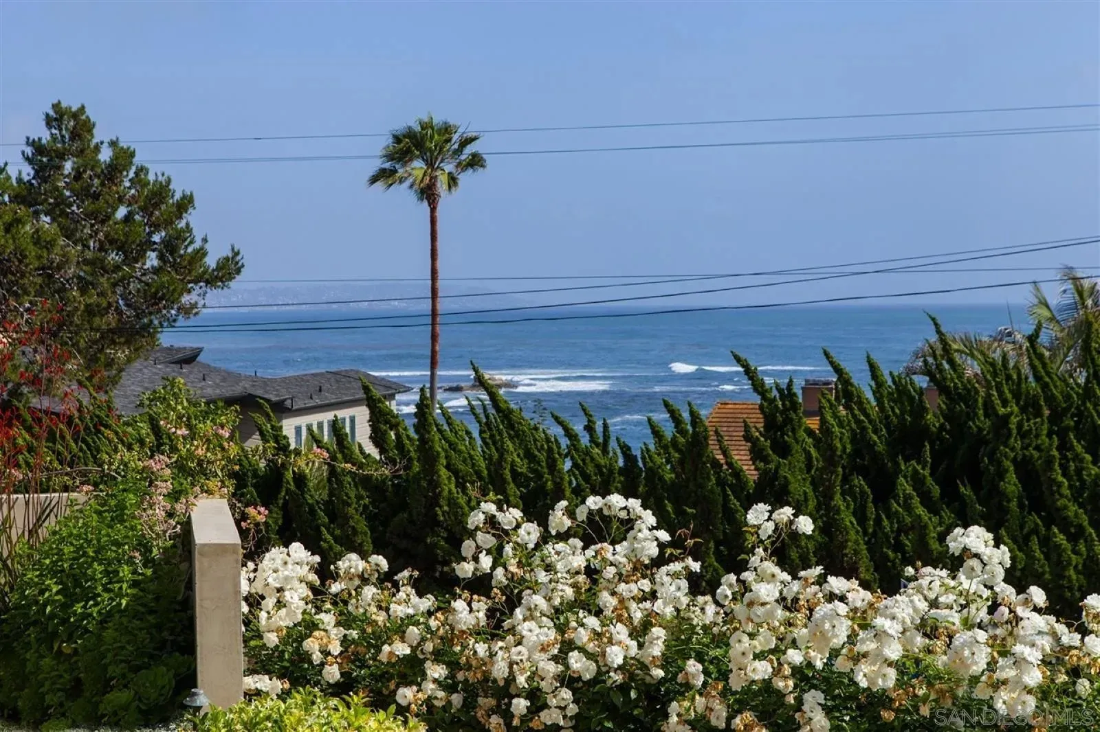 La Jolla, California 92037, United States, 4 Bedrooms Bedrooms, ,5 BathroomsBathrooms,Residential,Active,201770