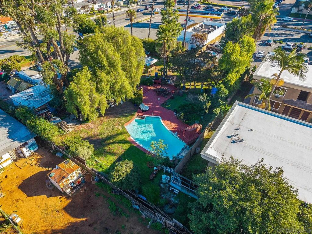 Photo of 307 E Washington Ave, El Cajon, CA 92020 (MLS # 260004137)