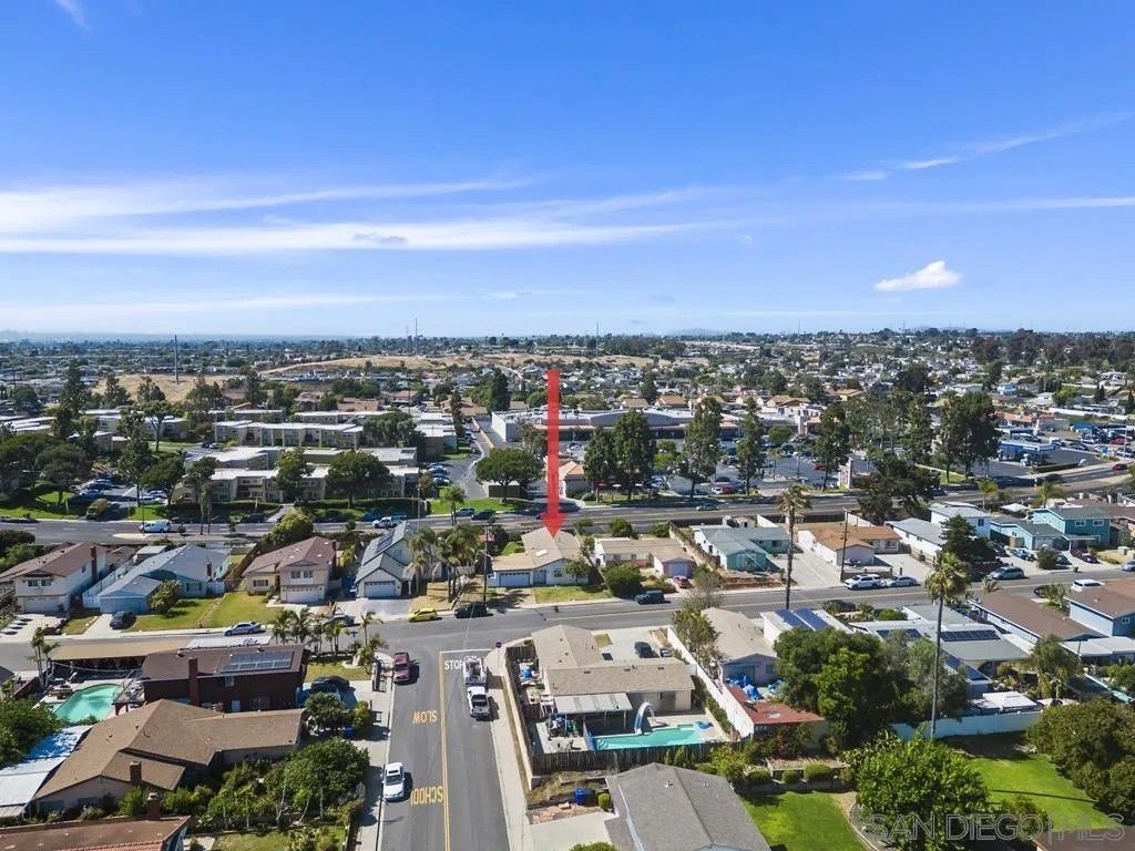 Photo of 251 Sandstone St, Chula Vista, CA 91911 (MLS # 250035569)