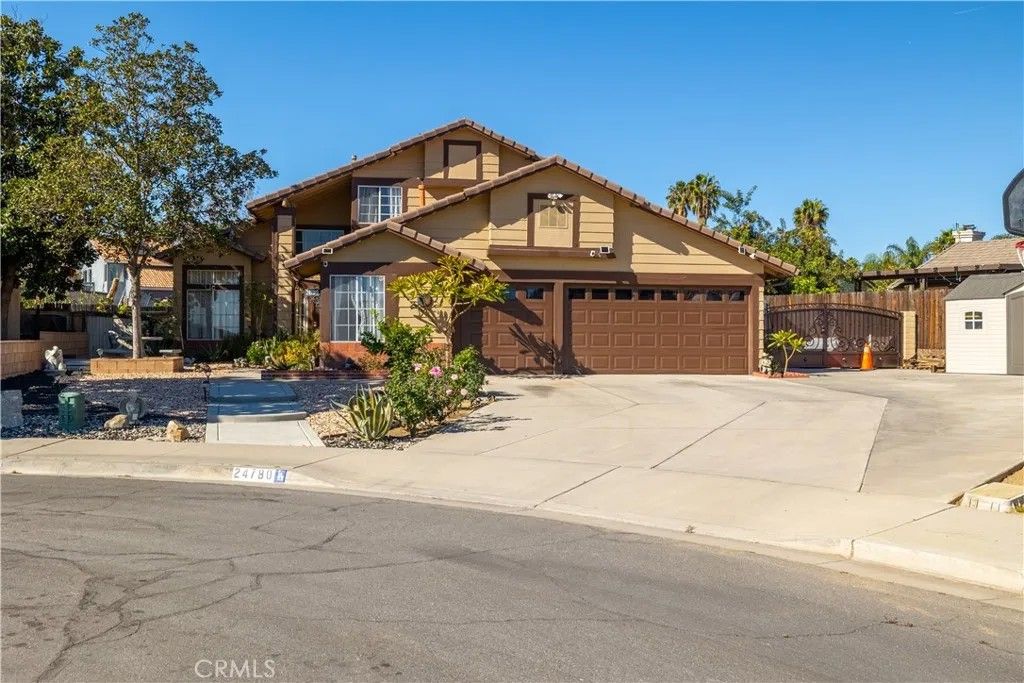 Photo of 24780 Suburban Ln, Moreno Valley, CA 92551 (MLS # IG26020389)