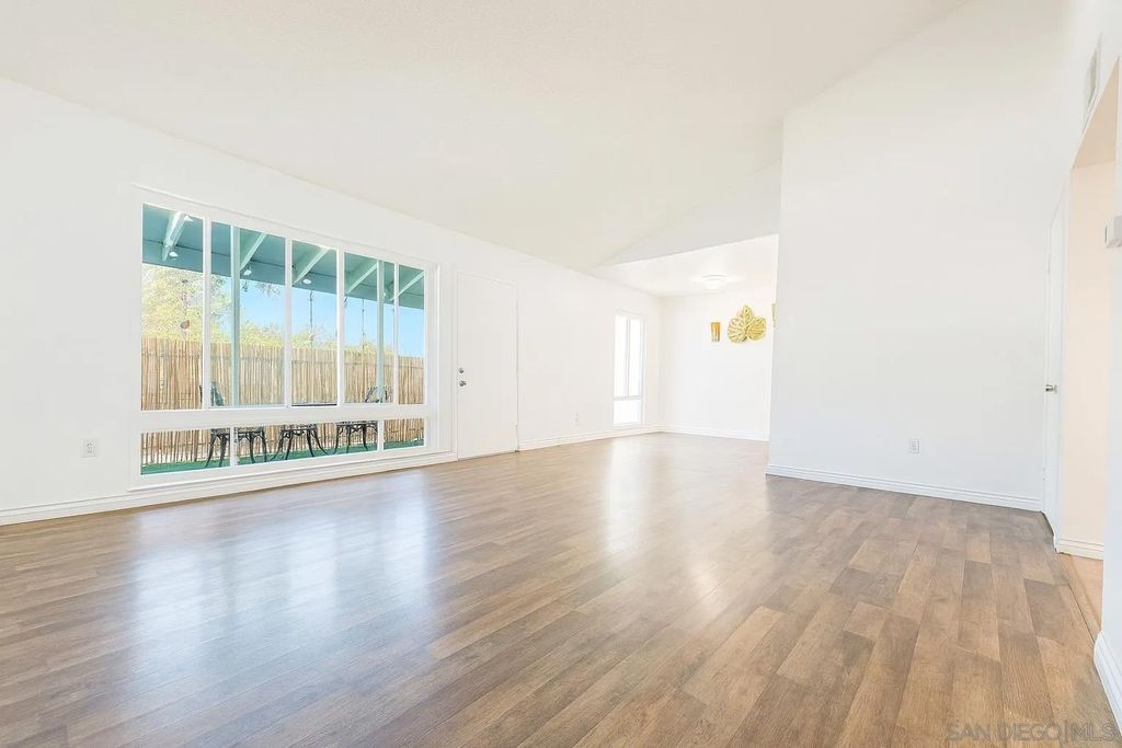 Photo of 1817 E E Grand Ave #56, Escondido, CA 92027 (MLS # 260005898)